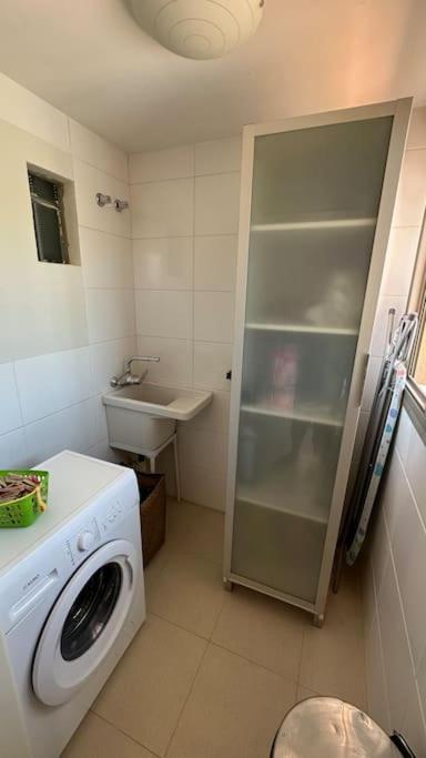 Atico Puerto Marina 2 Hab Con Piscina, 500M De La Plata Apartman Torremolinos Kültér fotó
