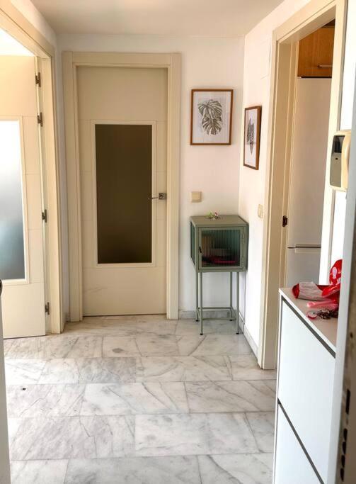 Atico Puerto Marina 2 Hab Con Piscina, 500M De La Plata Apartman Torremolinos Kültér fotó